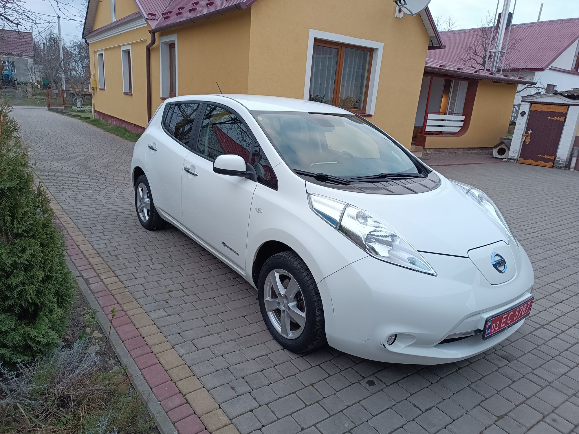 Nissan Leaf 2015