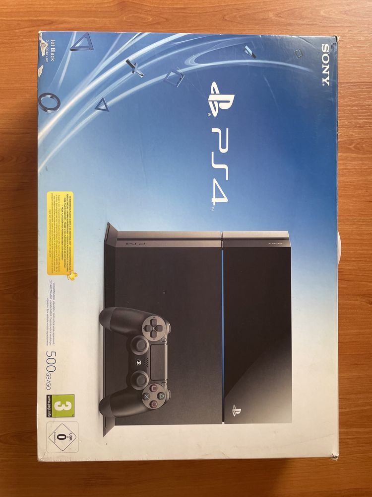 PS4 500GB + 1 comando e 12 jogos