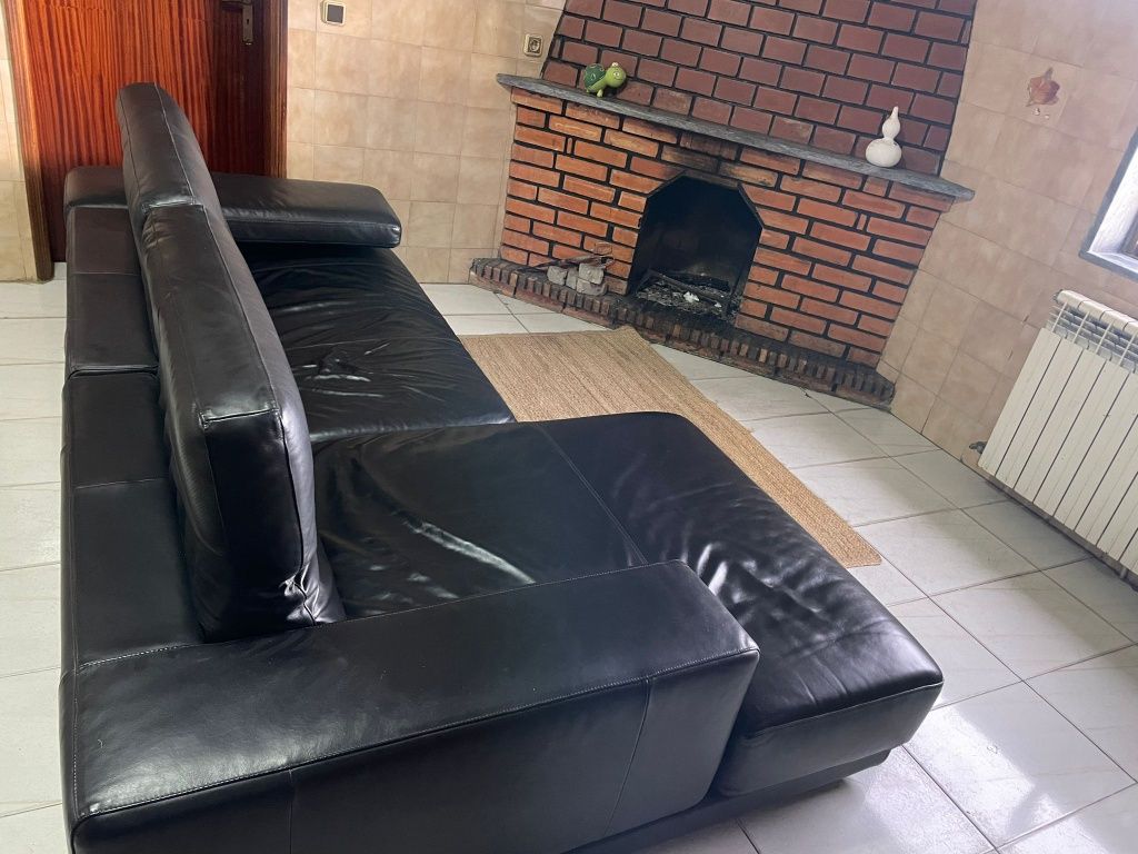 Sofá em Pele genuína