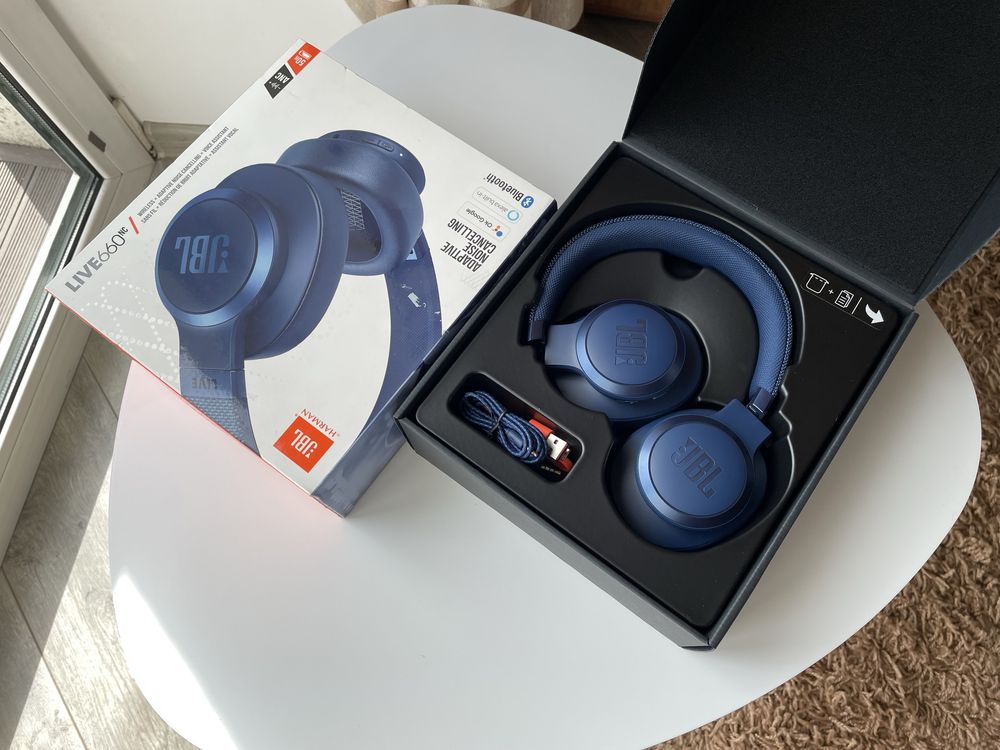 JBL Harman Live 660NC безтротові навушники оригінал