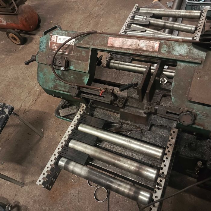 Przecinarka pila taśmowa do metalu