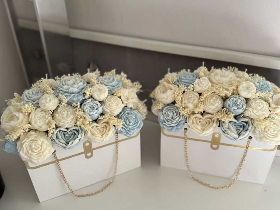 Duży bukiet z wosku sojowego / Candle Flower Box
