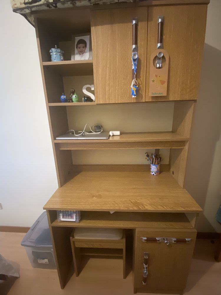 Mobilia de quarto de solteiro colchao e estrado incluido