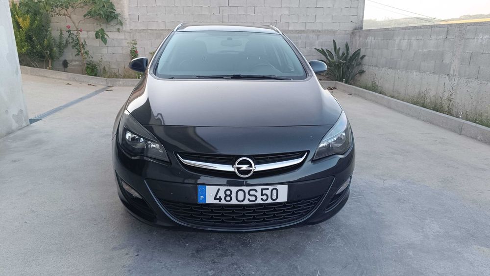 Astra J Sport Tourer 1.6 136cv