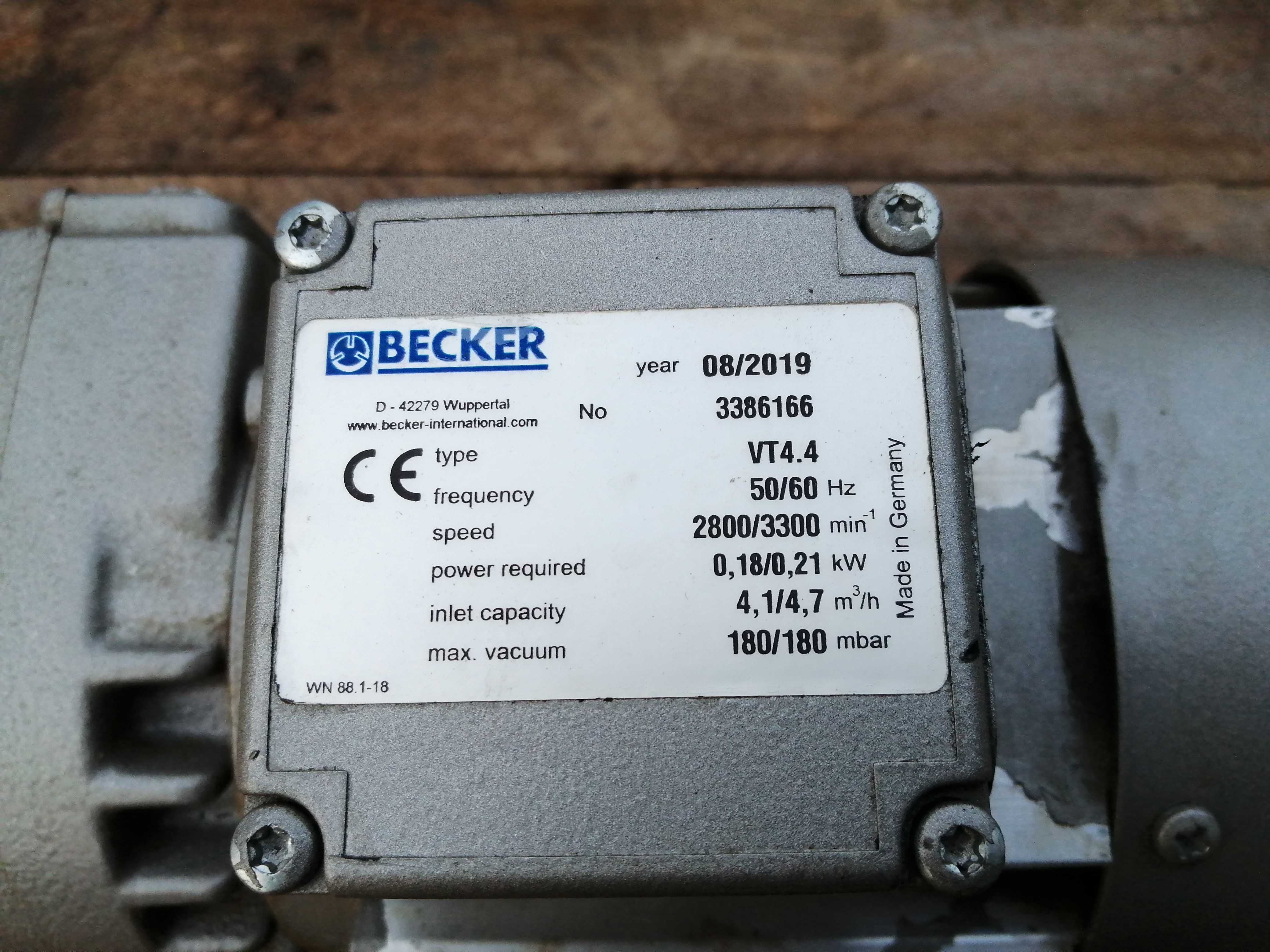 Pompa próżniowa BECKER VT 4.4