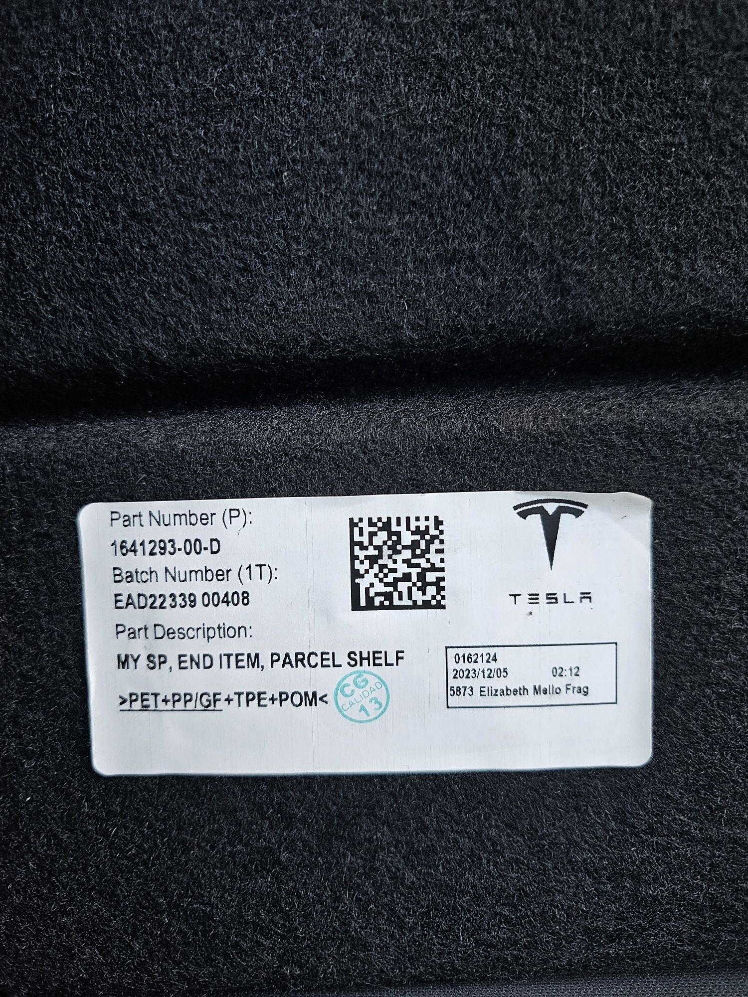Полка Шторка верхня Tesla Model Y 1641293-00-D