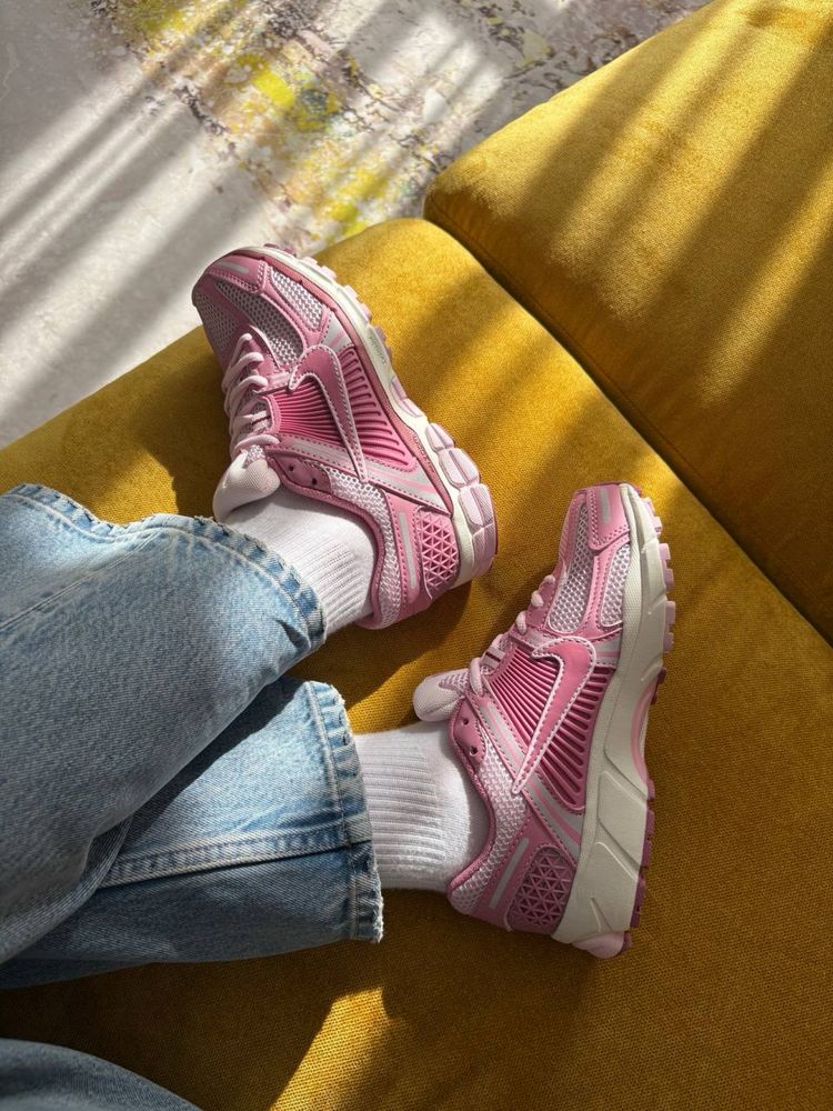 Nike Air Zoom Vomero 5 Elemental Pink