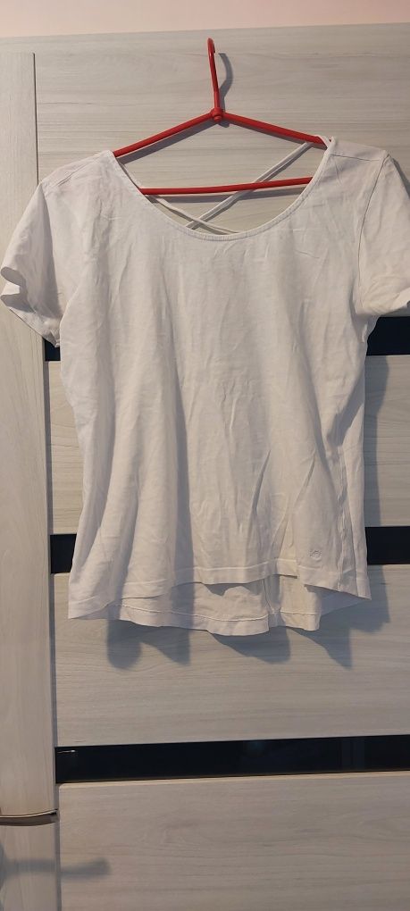 Bluzka top t-shirt M diverse biała krotki rękaw