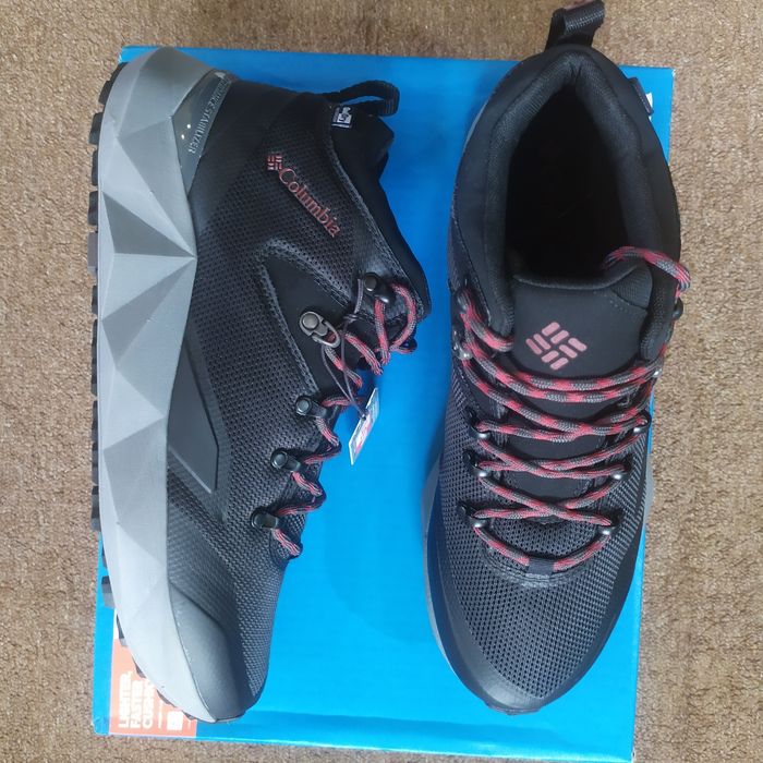 41-46. Термокросівки Columbia Facet 60 Outdry