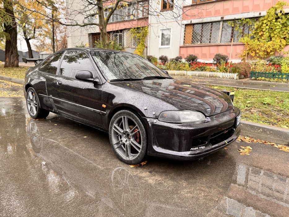 Продам honda civic ej купе 96г