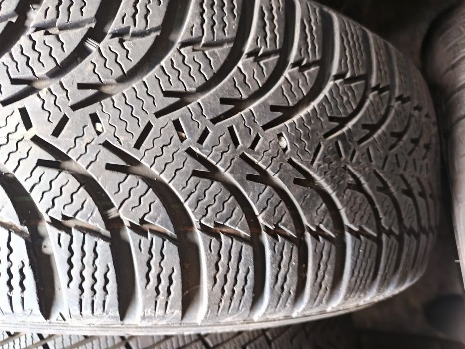 Opony zimowe 205/55 R16