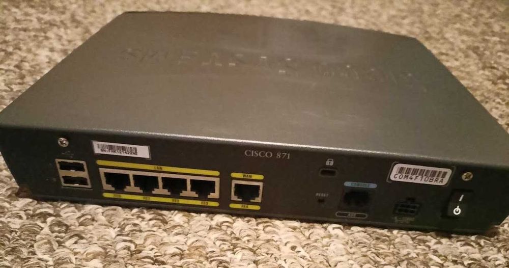 Маршрутизатор Cisco 871-SEC-K9 V03 (без блока живлення)