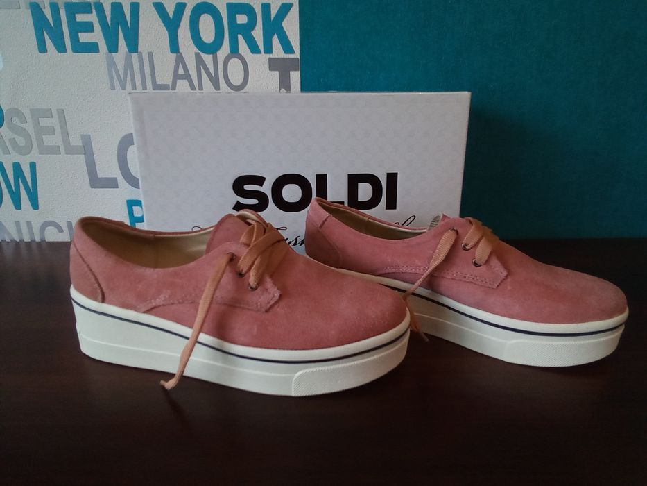 Сліпони Soldi (нові, натуральний замш), Bershka. 37-37,5  розмір