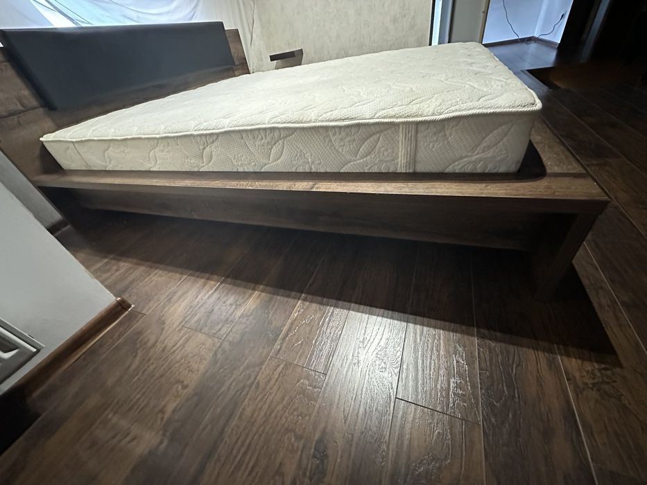 Лiжко двоспальне б/в