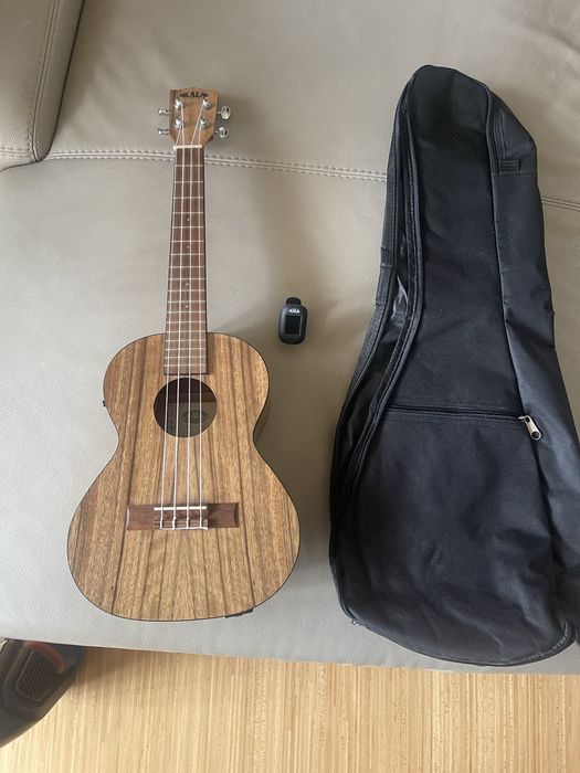 Kala Walnut Tenor Ukulele