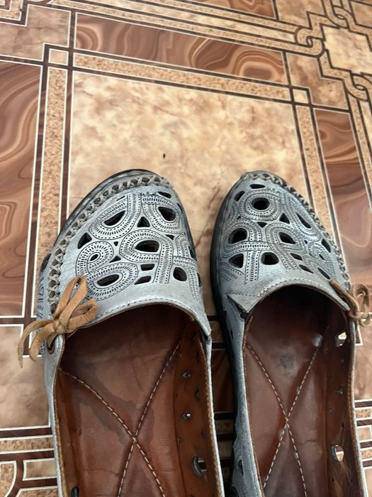 Туфлі шкіряні, р 39-40