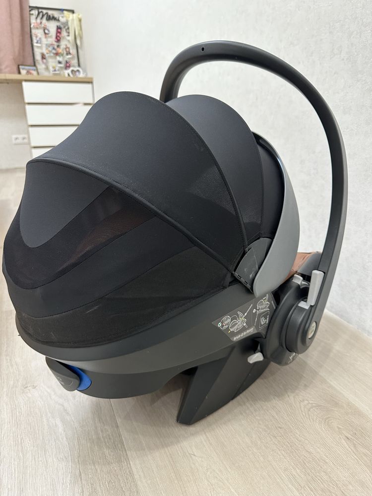 Автокрісло Mima Besafe IZI Go Modular 0+(0-13 кг)