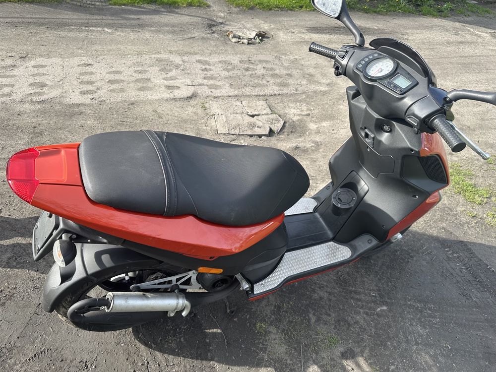 Piaggio NRG 2T Gaznik 2015r