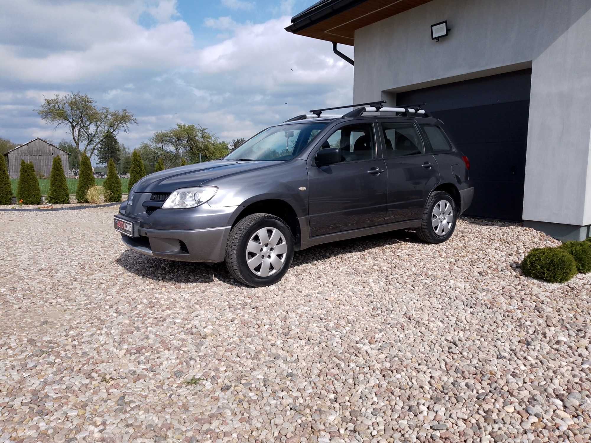 * Mitsubishi Outlander*2006*Niski przebieg 177 tys*Książka serwisowa*