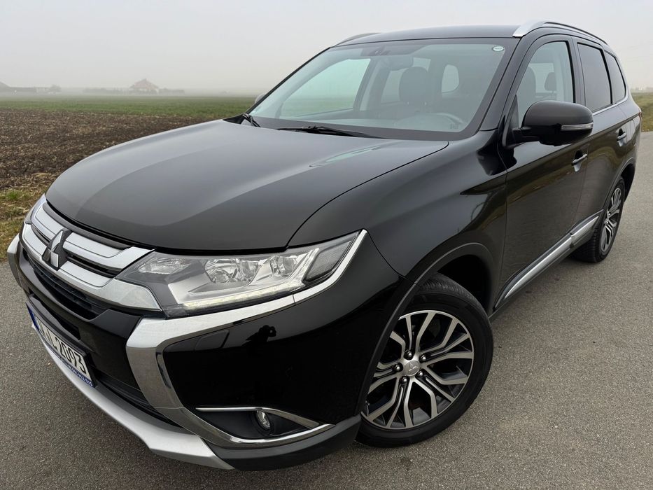 Mitsubishi Outlander 2.0 Benzyna Automat | 5-osobowy | ASO | Skóra | Kamera 360