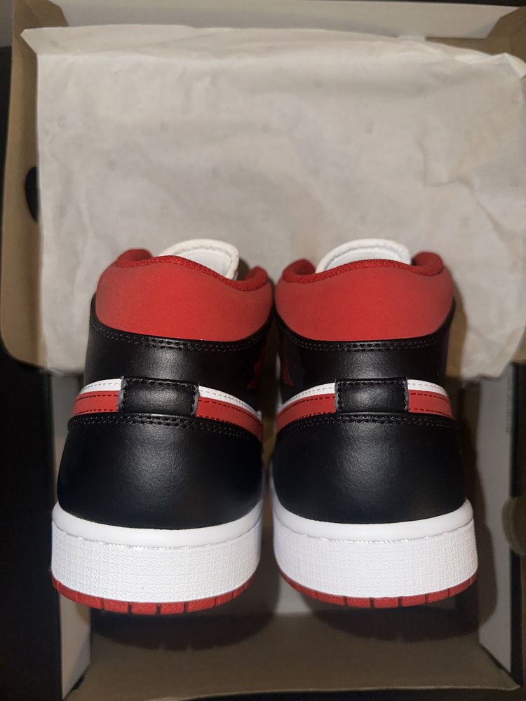 Jordan 1 Mid Gym Red 45