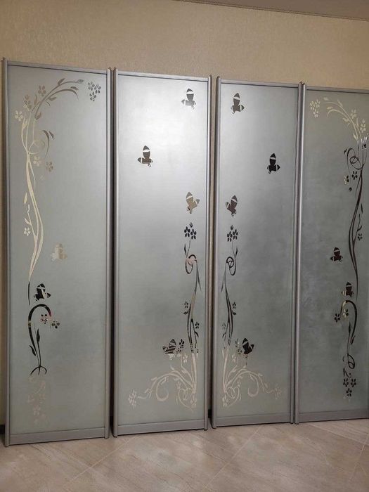 Двери на шкаф купе