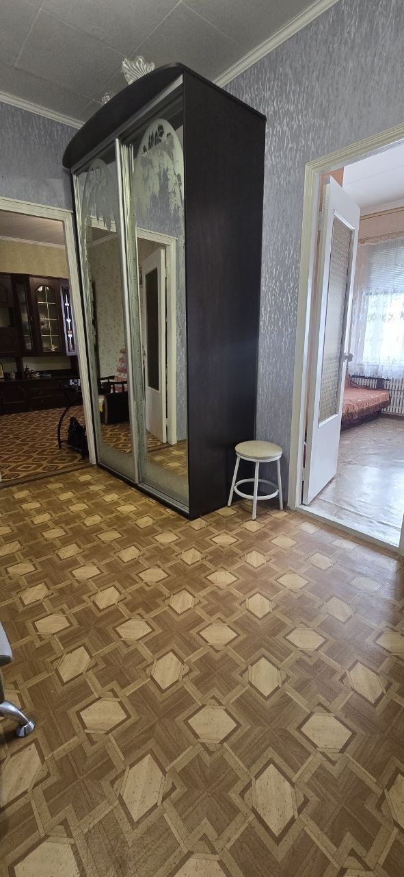 Продам 1 ком.кв 49м2 Салтовка Вл. Зубенко