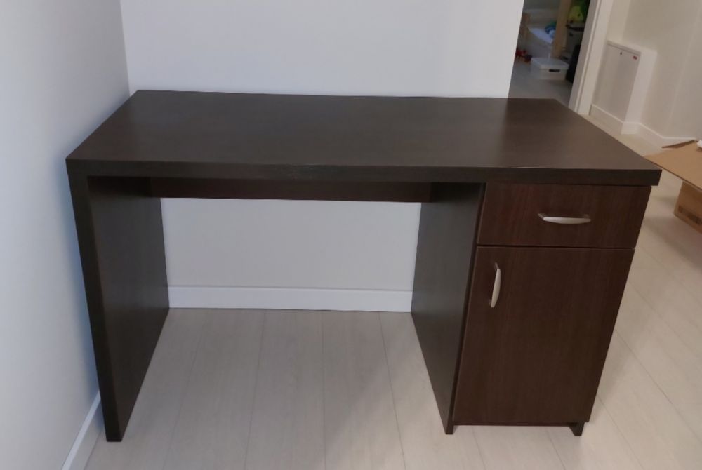 Biurko solidne stan bardzo dobry