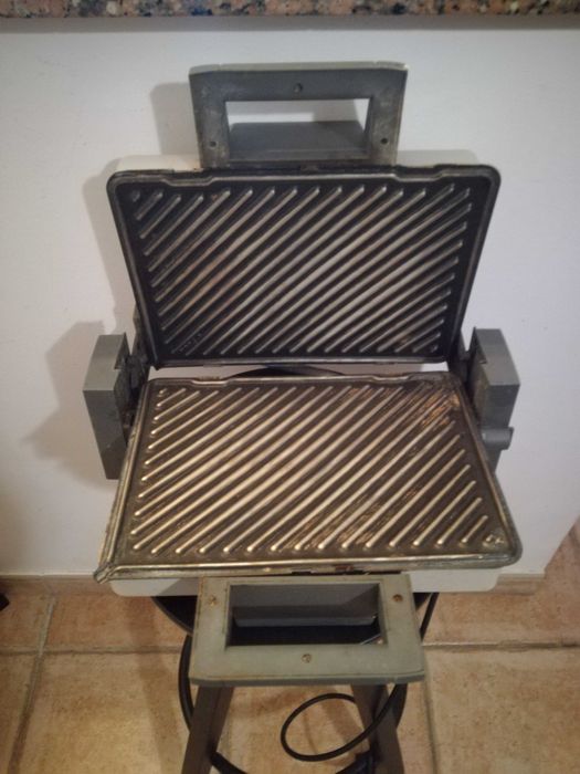 Tostadeira grelhador grande da Worten