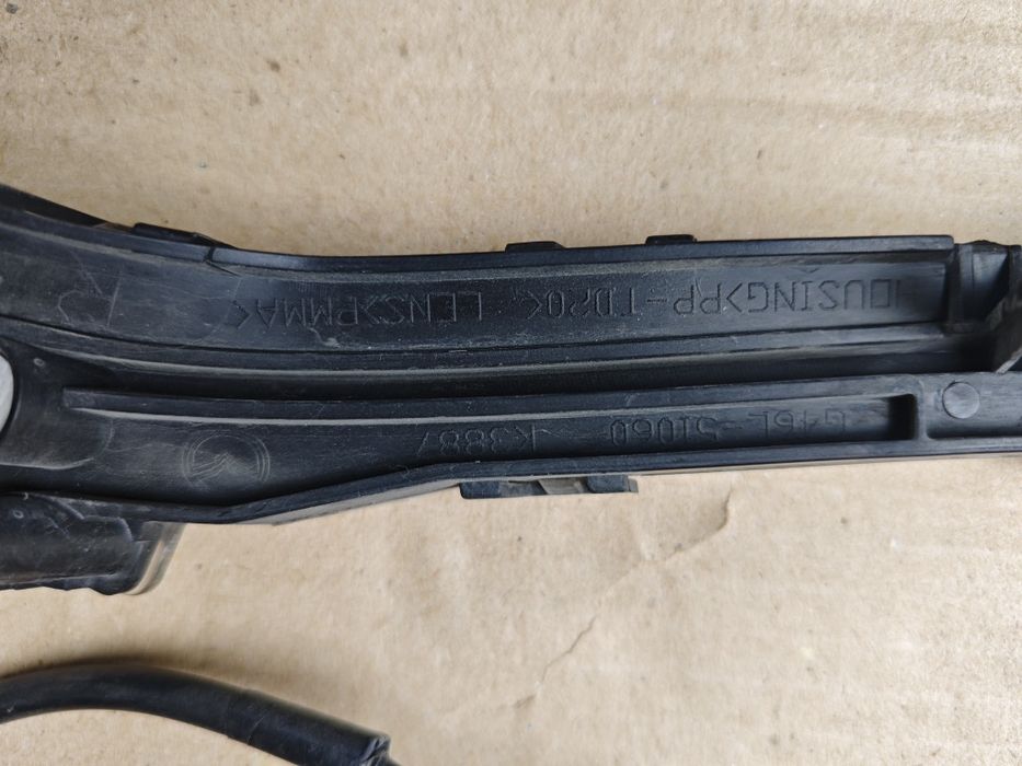 Підсвітка решітки Mazda 6