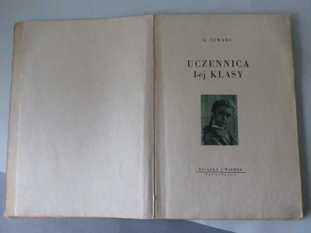 PRL- 1950 r - Uczennica I-ej Klasy-Książka i Wiedza