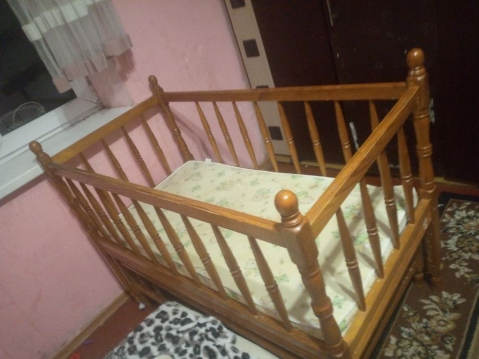 Колиска в хорошому стані