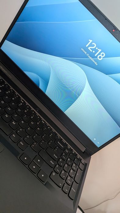 Laptop Lenovo IdeaPad Gaming 3 15IHU6