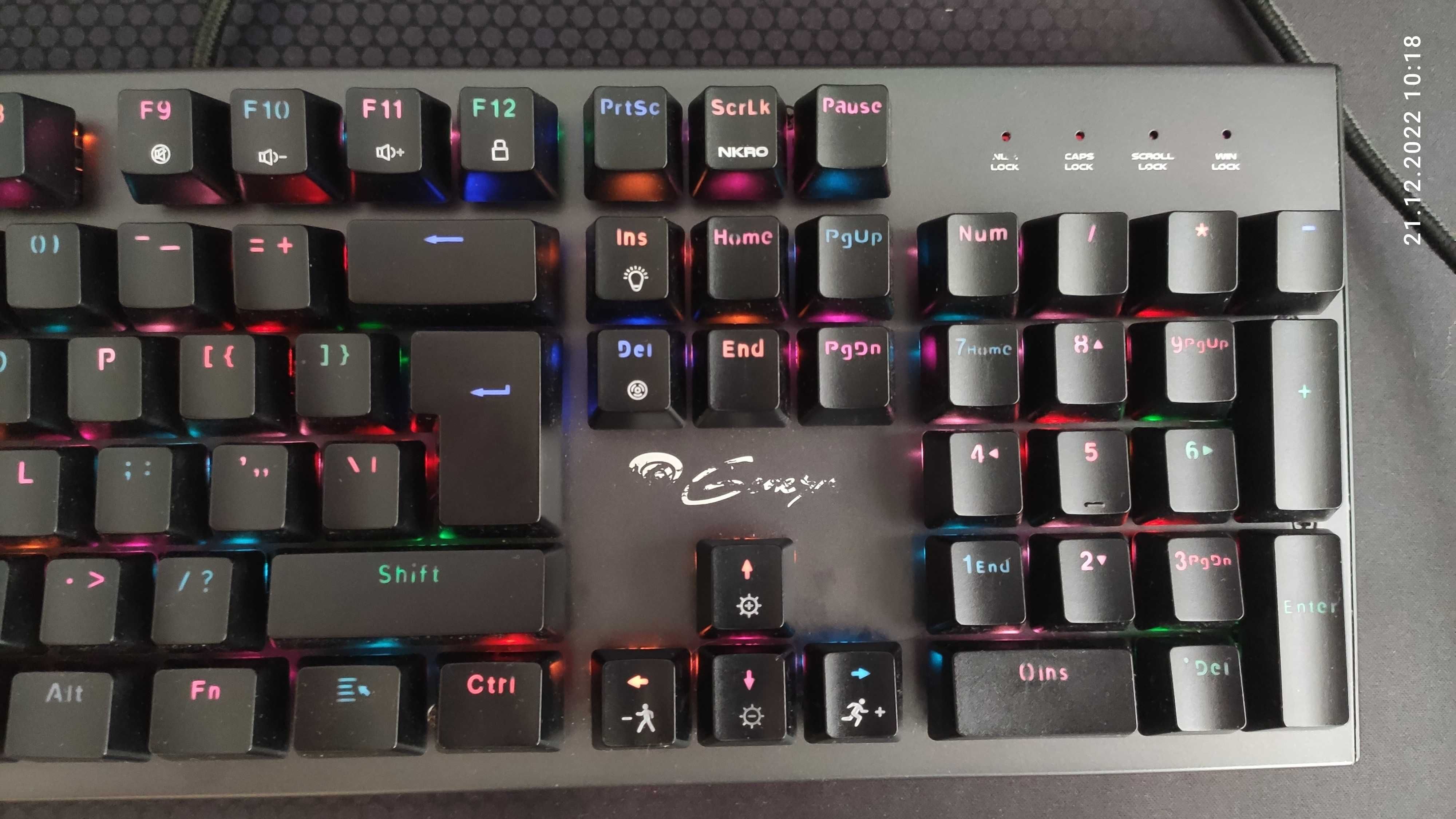 Klawiatura mechaniczna Genesis Thor 300 RGB LED
