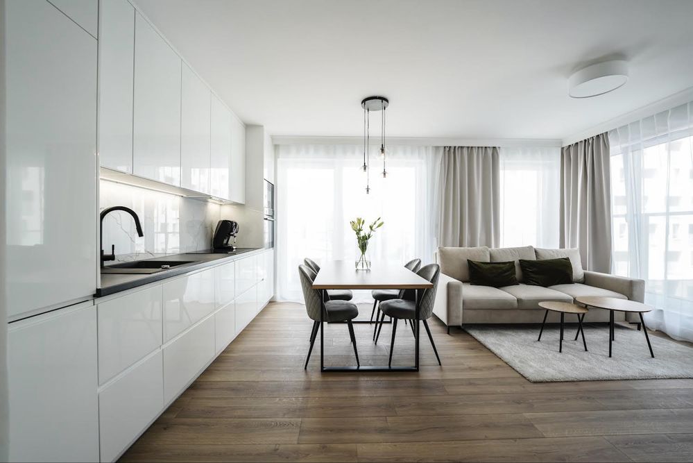 APARTAMENT/MIESZKANIE W CENTRUM, 2 tarasy, 2 pokoje, wysoki standard