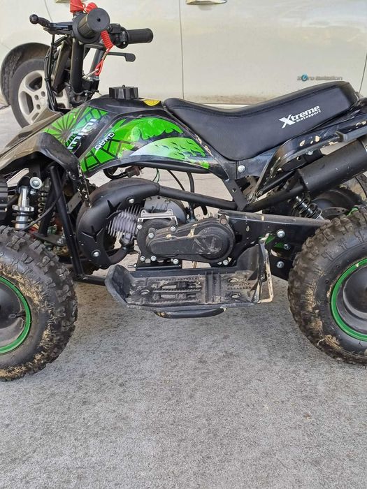 Moto 4 infantil, como nova.