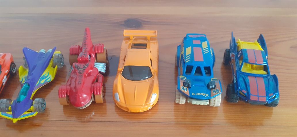 Autka hotwheels Nowe