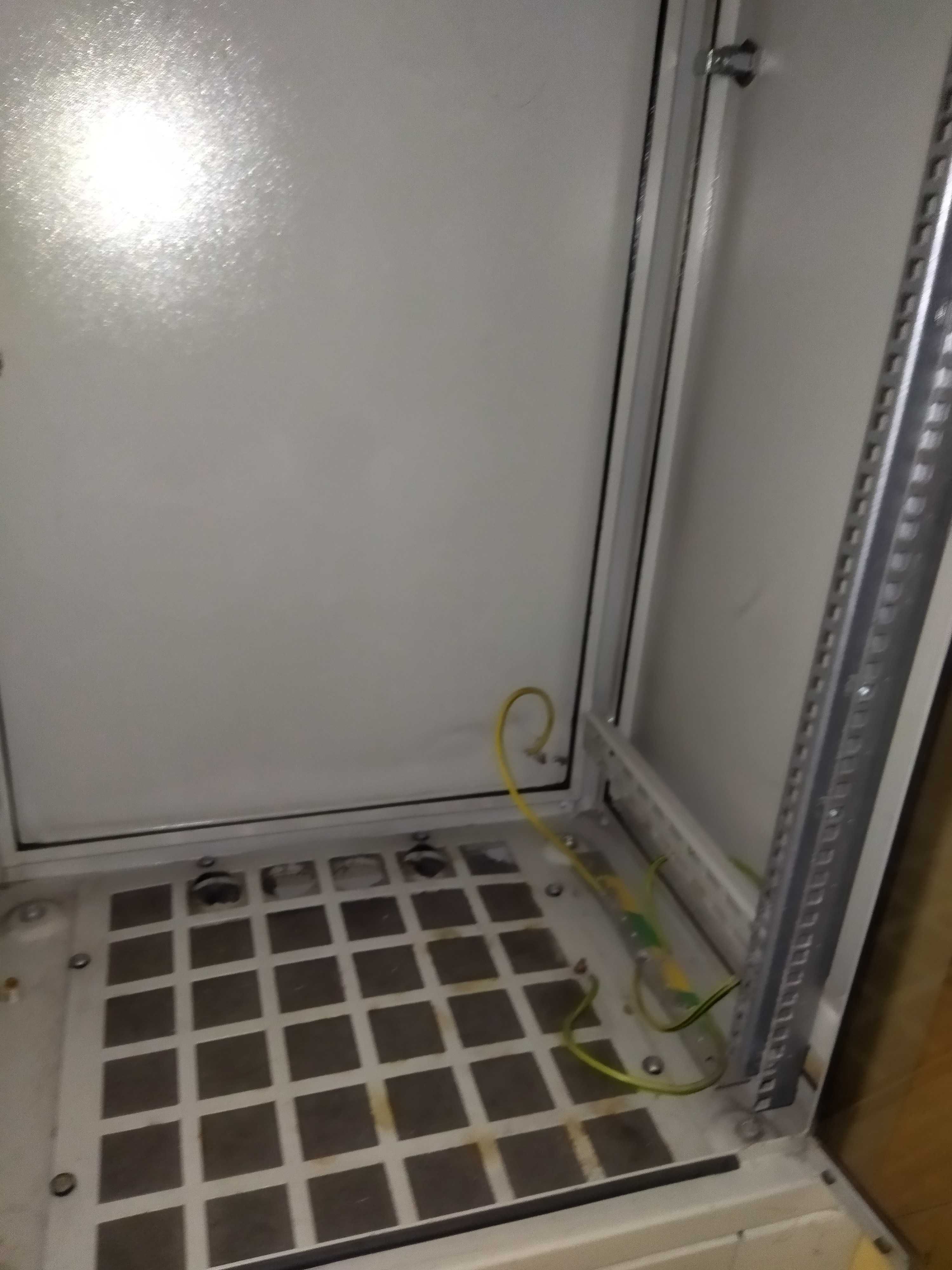 metalowa szafa rack,  home lab,  60x45x104 cm