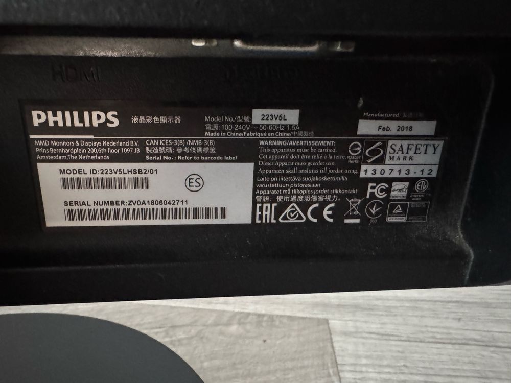 Monitor Philips 223V5LHSB2/01 — 22 cale, stan idealny