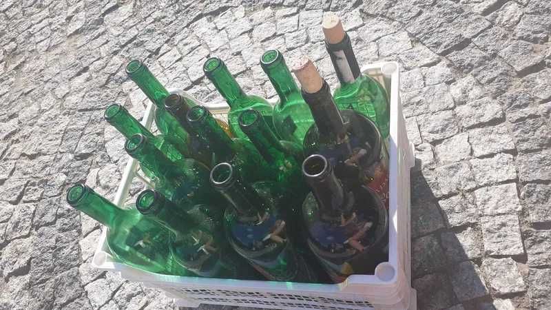 Butelki 0,7l po winie