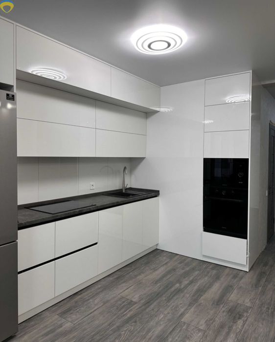 Продам 2-х комнатную квартиру в элитном новом доме с ремонтом