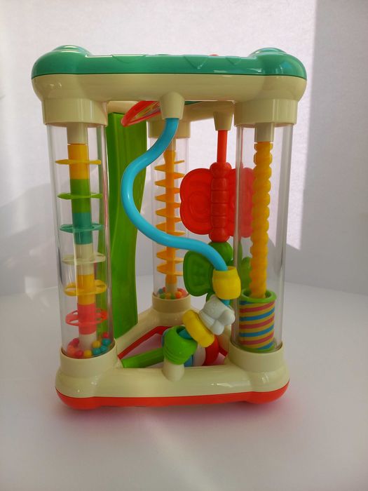 Torre Educacional de Actividades PlayGo