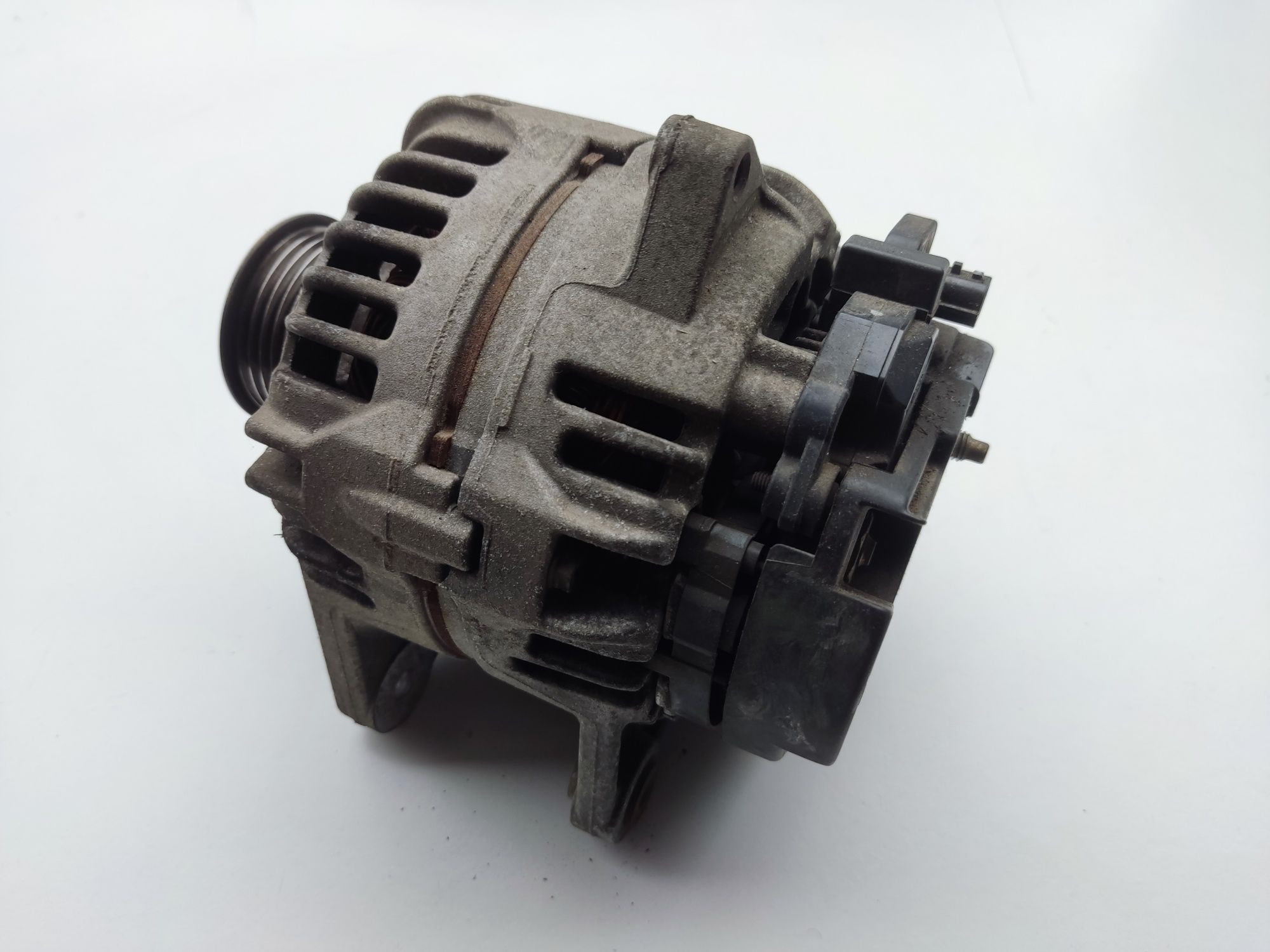 Alternator Renault Clio 3 1.2 16v 2pin Bosch