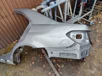 Błotnik ćwiartka lewa tylnia Mercedes w212 sedan