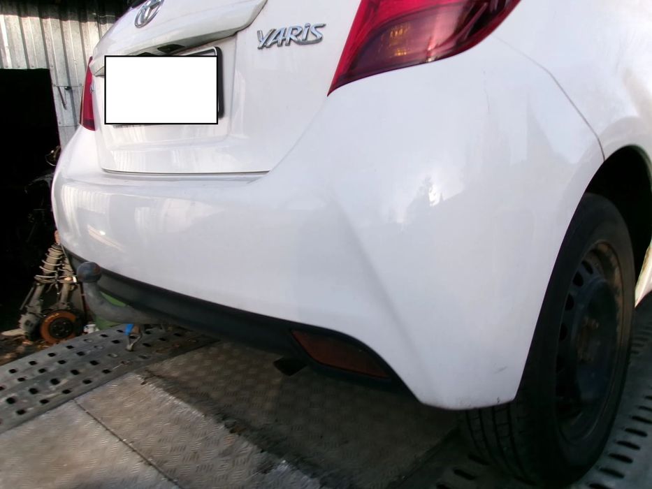 ZDERZAK TYŁ TOYOTA YARIS III  14-17  040