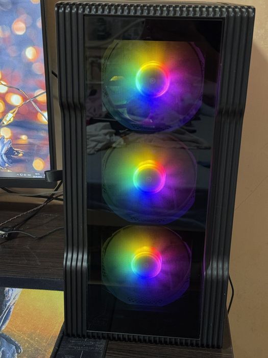 ПК r 5 5600g , Rx 6600 8 gb , Ram 16 gb BP 550 w