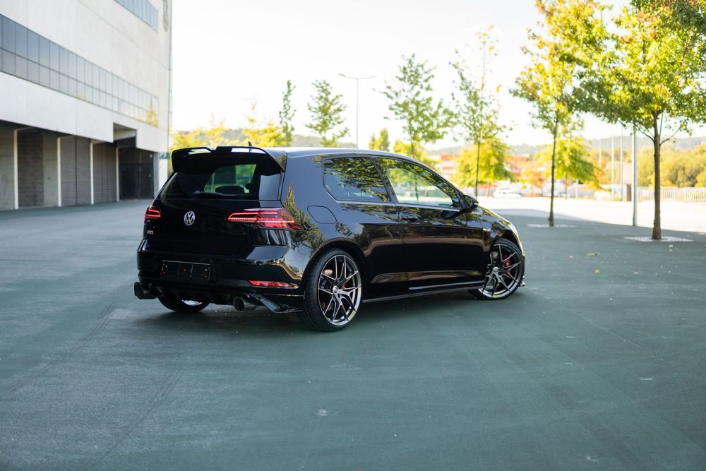 VW Golf 2.0 TSI GTI DSG Performance