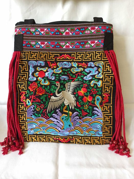 Orientalna torba bogato haftowana