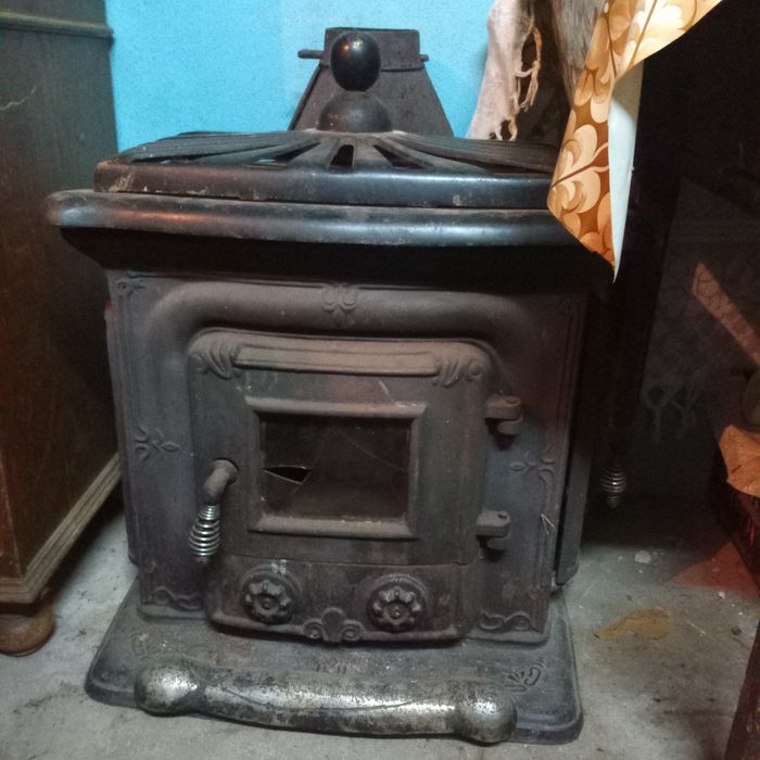 Salamandra fugao de lenha em ferro fundido