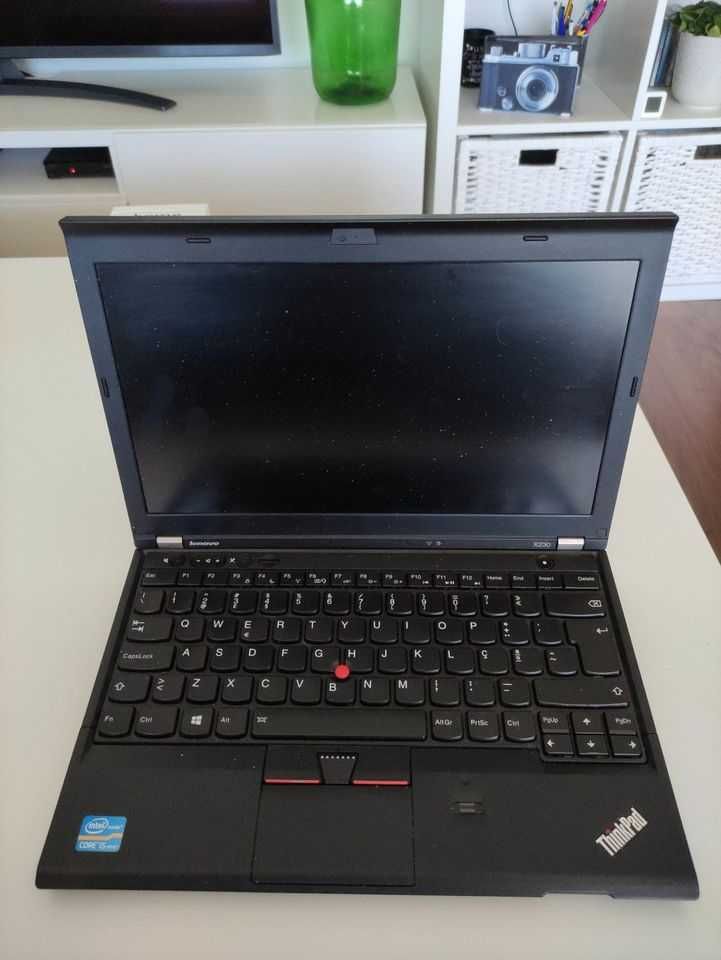 Lenovo Thinkpad X230 (i5-3320m/16gb ddr3/240gb ssd+120gb mSATA)